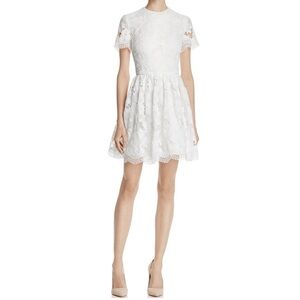 (NWT) Alice + Olivia Karen Lace Mini Dress. Off white. Size 0.